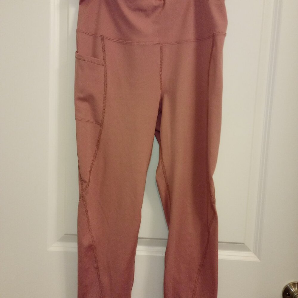Athlio pink athletic leggings size large with side pockets flat seams size large